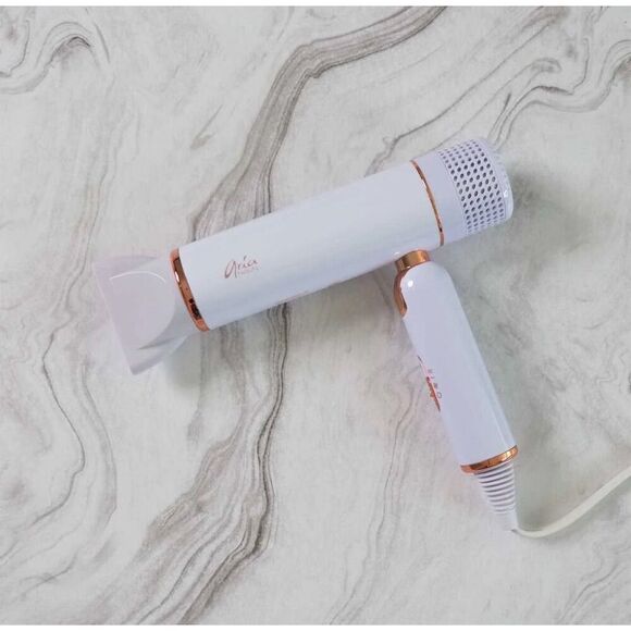Aria Beauty Ultra Sleek Foldable Hair Dryer White Travel Size 1600W - Picture 3 of 6